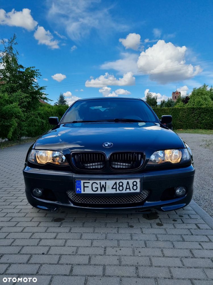 BMW Seria 3 330i - 3