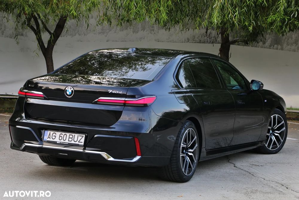 BMW Seria 7 740d xDrive MHEV - 7