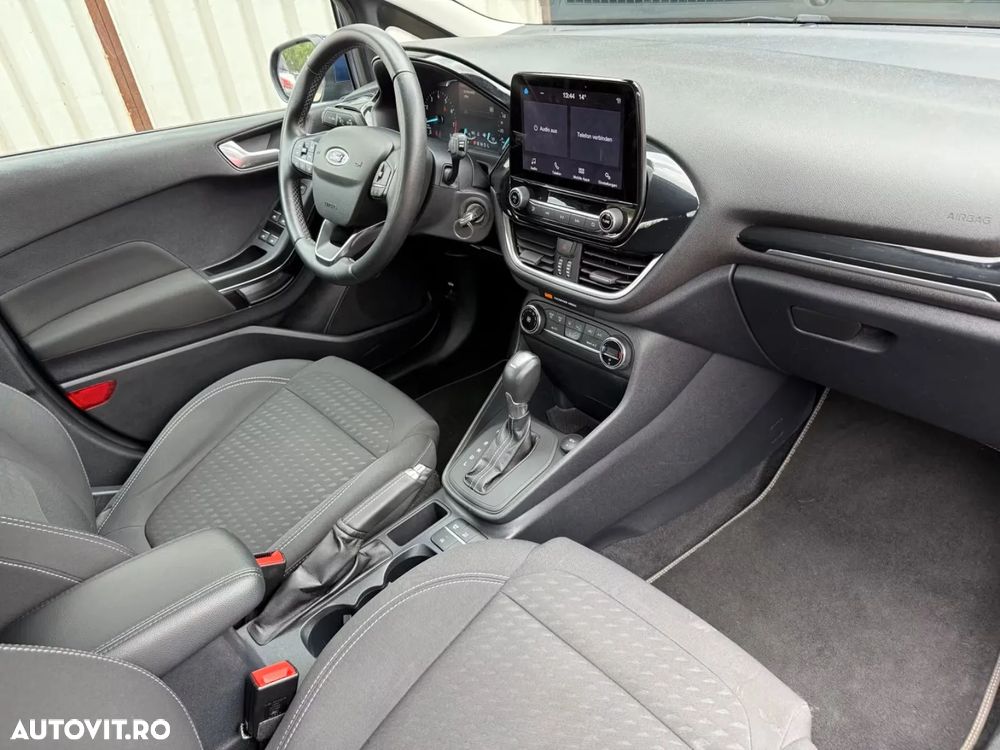 Ford Fiesta 1.0 EcoBoost Powershift Titanium - 8