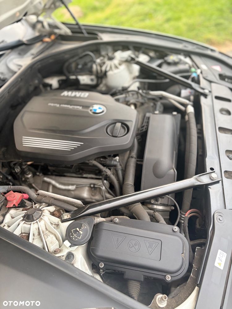 BMW Seria 5 520d - 15