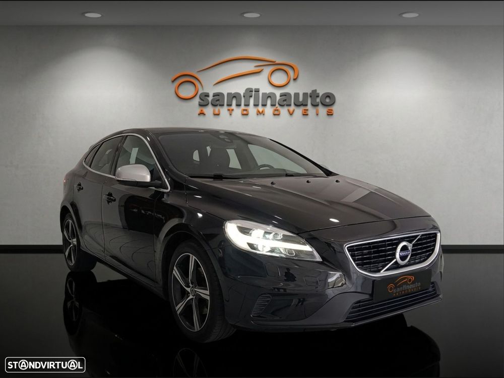 Volvo V40 2.0 D3 R-Design - 2
