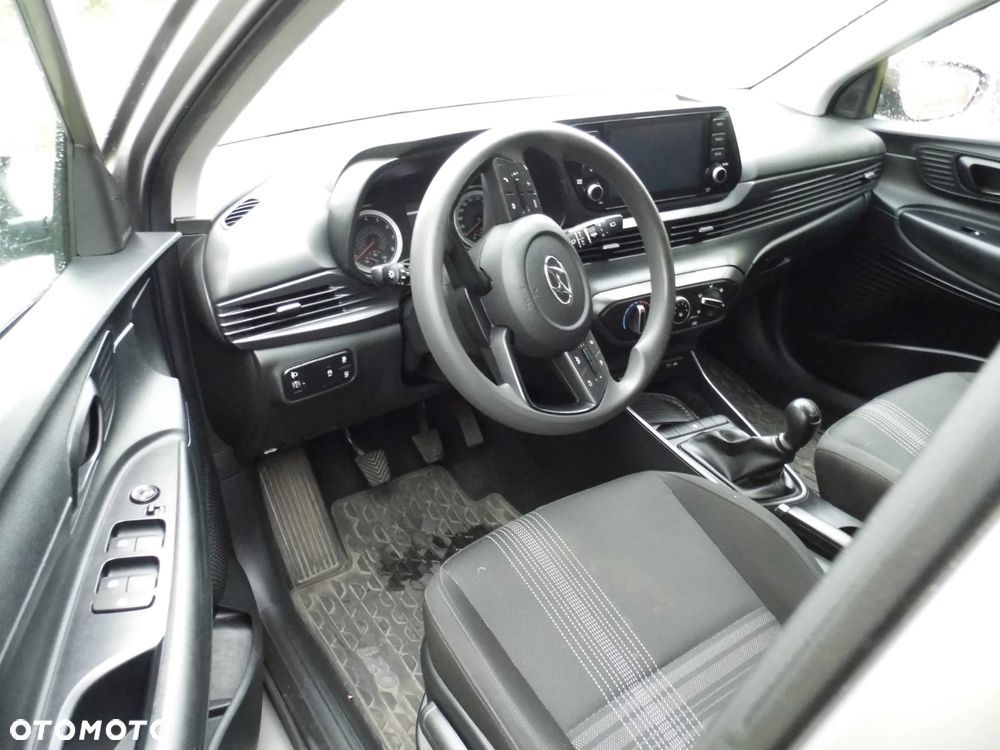 Hyundai i20 - 7