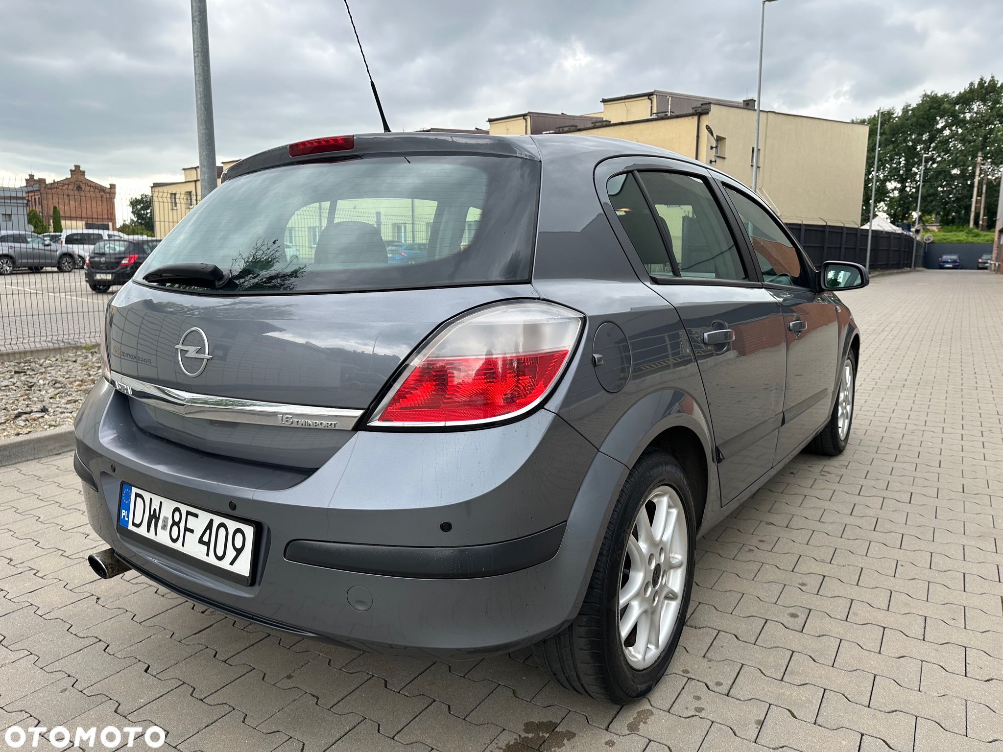 Opel Astra 1.6 - 4