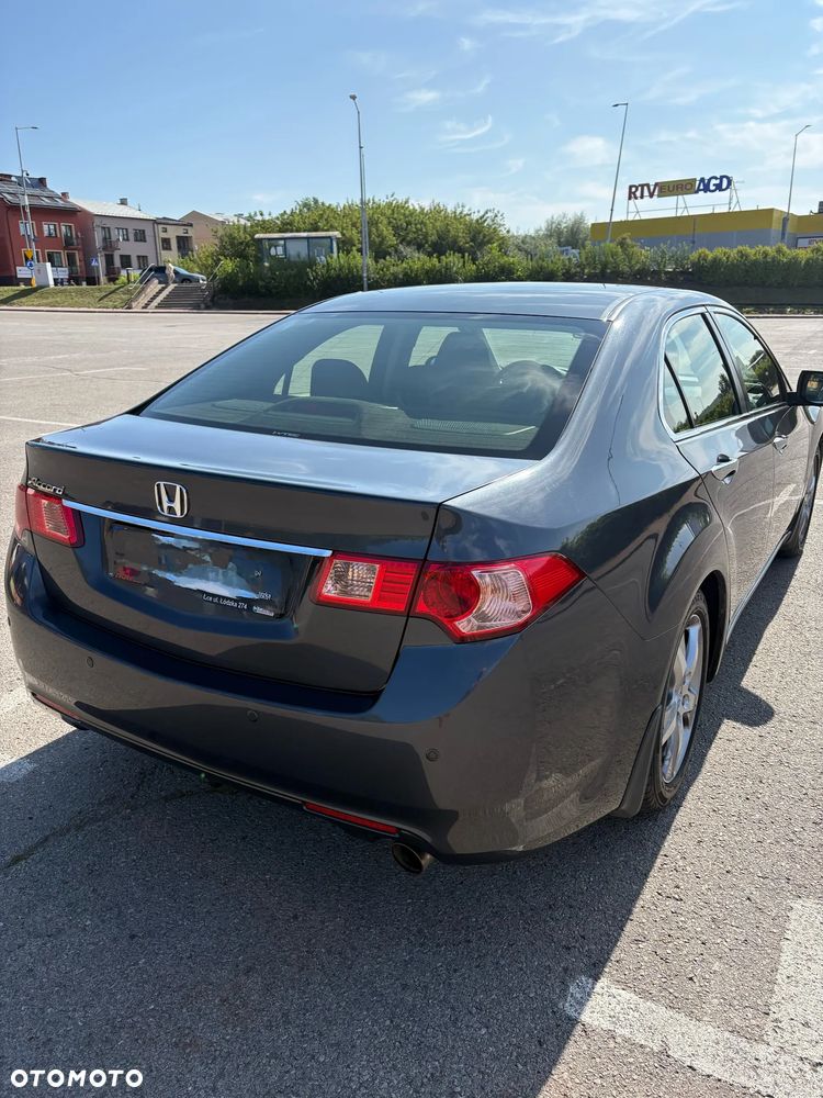 Honda Accord 2.0 Executive - 3