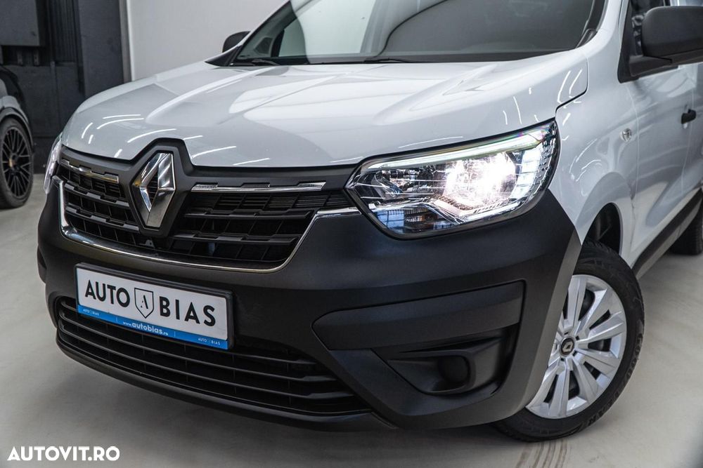 Renault Express - 12