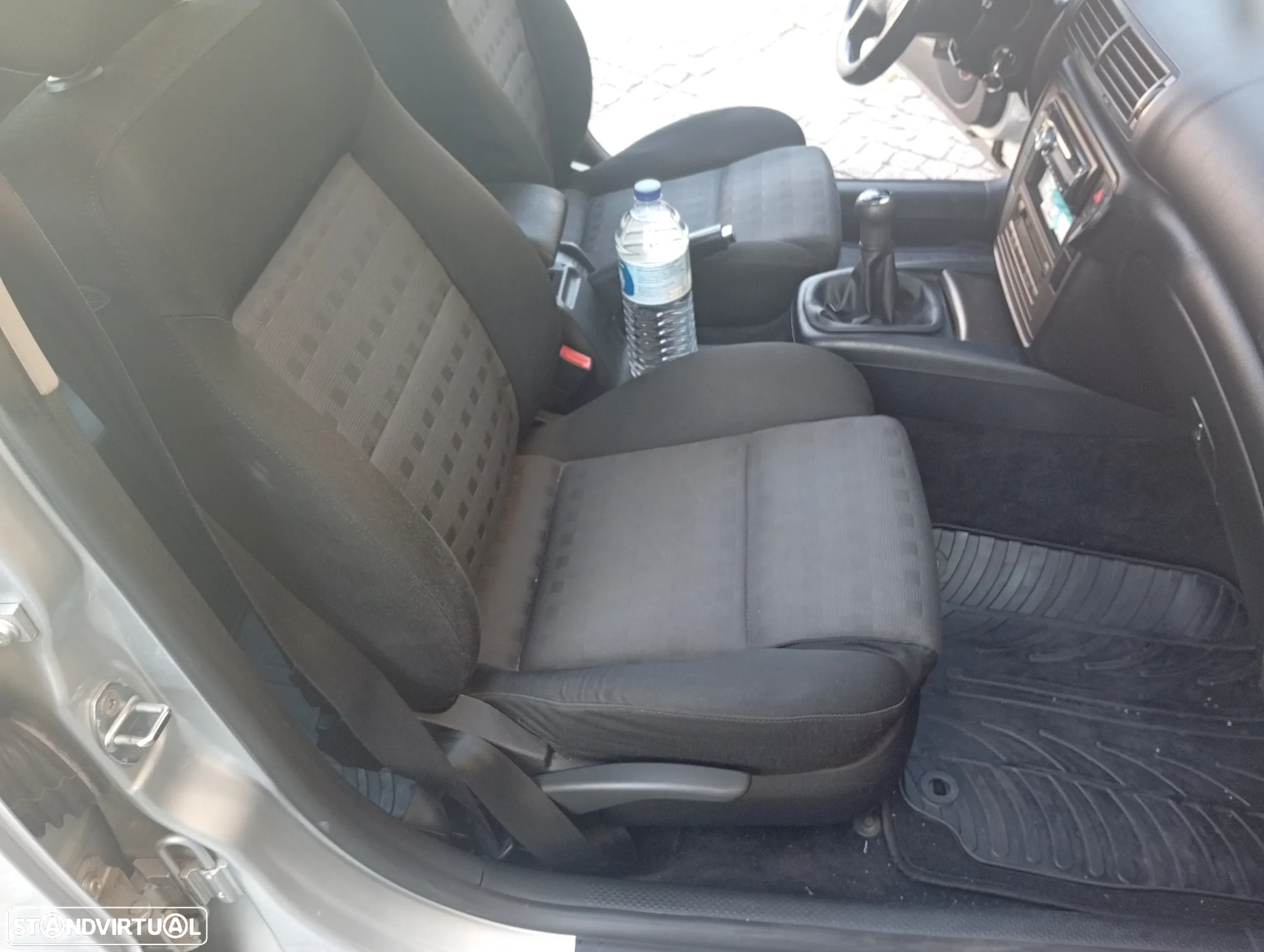 VW Passat 1.9 TDi 4Motion Highline - 7