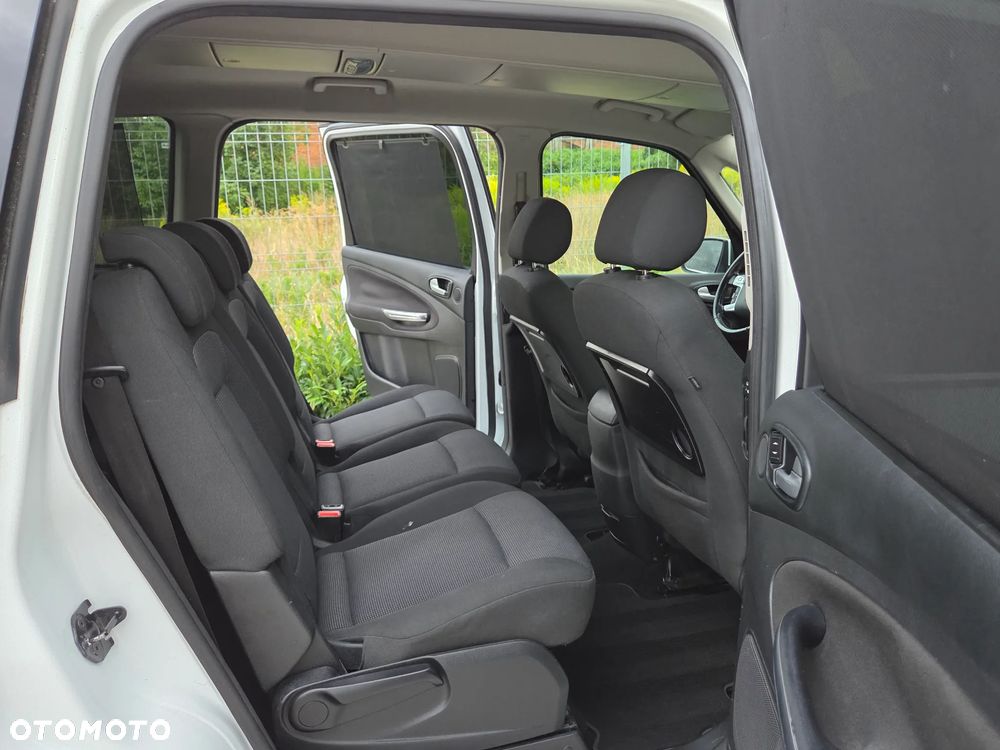 Ford Galaxy 2.0 TDCi Titanium - 18