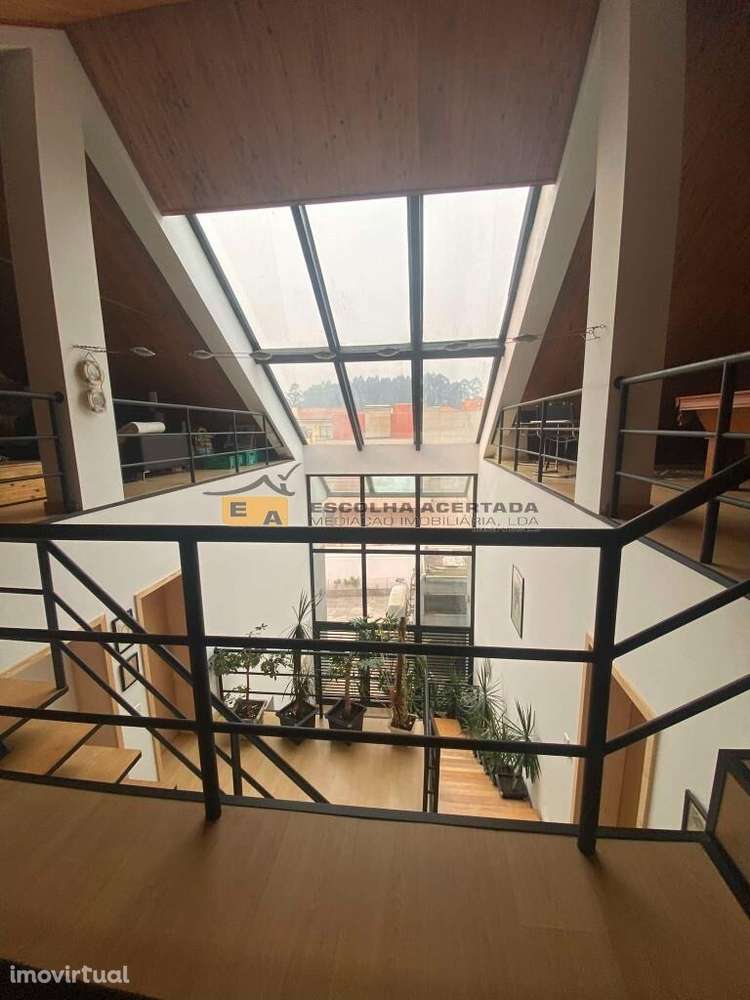 Moradia T5 com 4 frentes - Grande imagem: 5/45