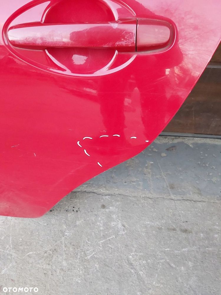 Toyota Auris I drzwi LEWY TYŁ lewe tylne 5D 3j6 - 5