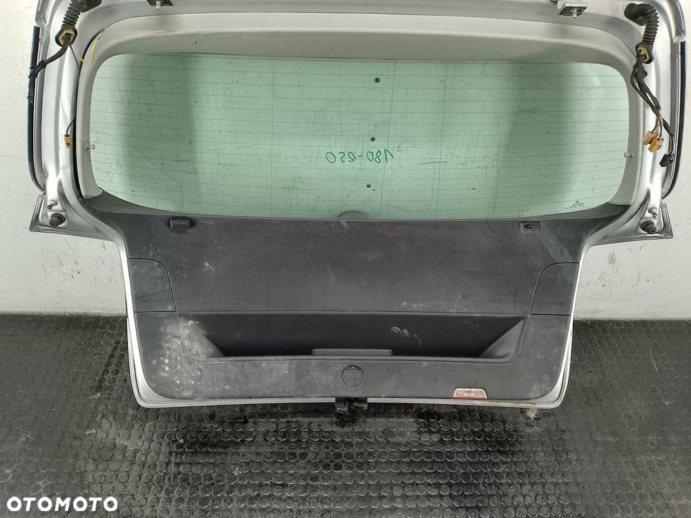 KLAPA BAGAŻNIKA VW GOLF PLUS I LA7W - 10