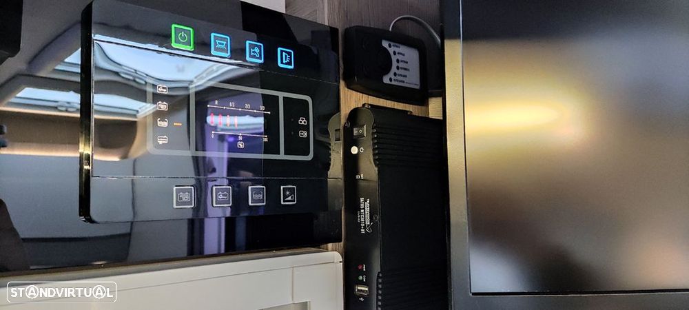 Chausson Titanium 708 (Cama central 7.10mt e sala face a face) - 22