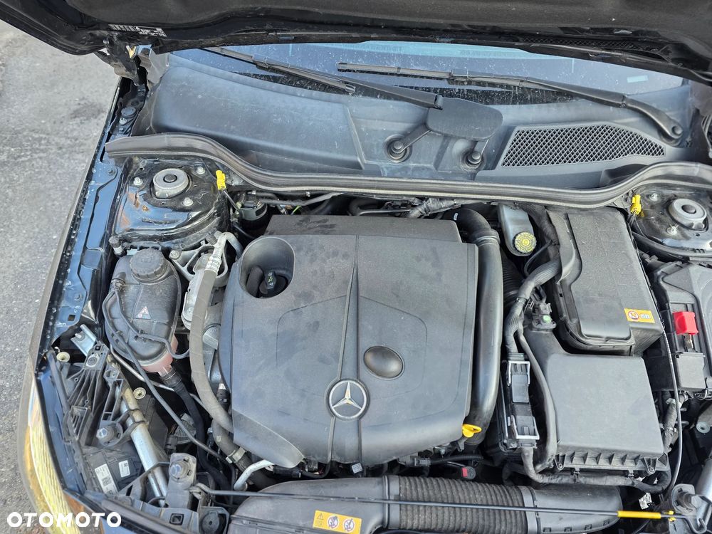 Mercedes-Benz Klasa A 220 d 4Matic 7G-DCT AMG Line - 11