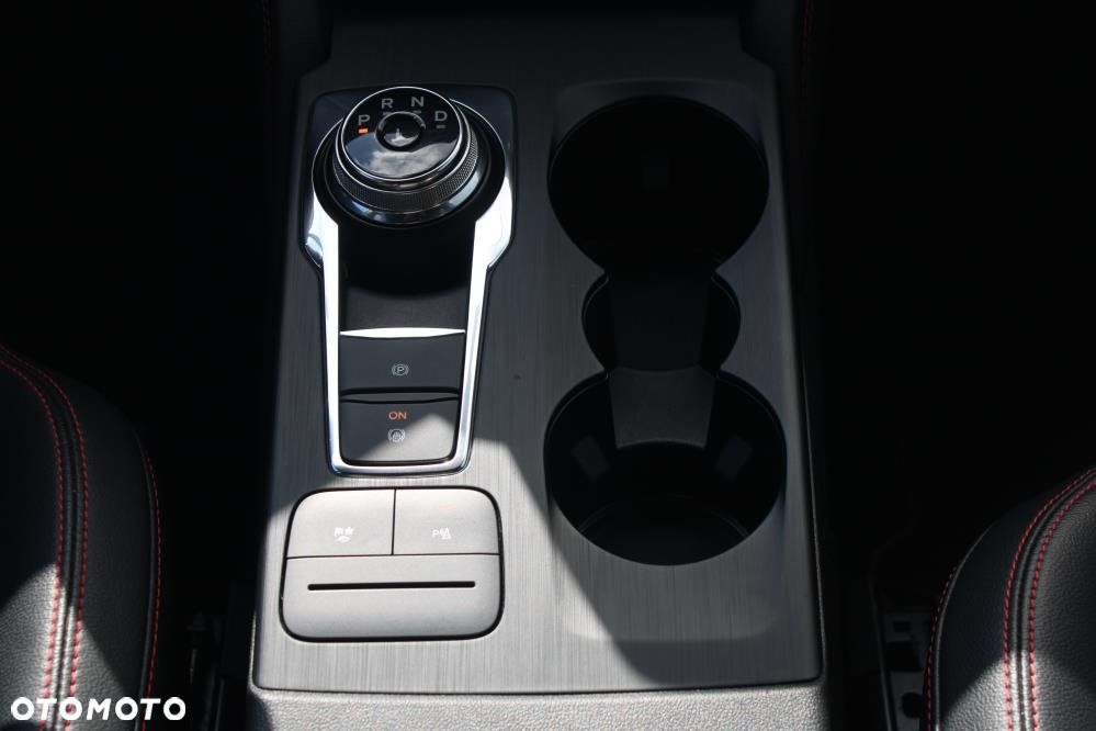 Ford Kuga - 18
