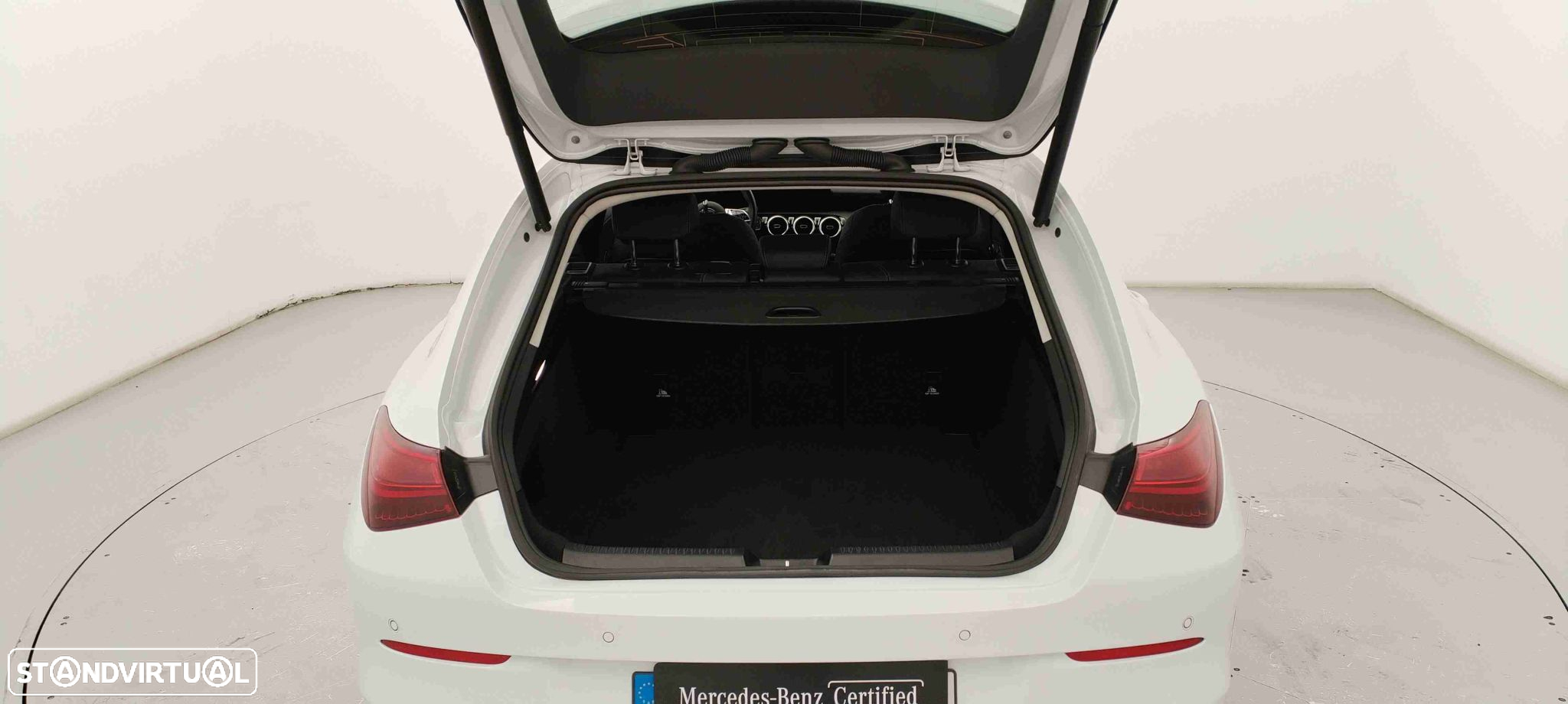 Mercedes-Benz CLA 180 d - 30