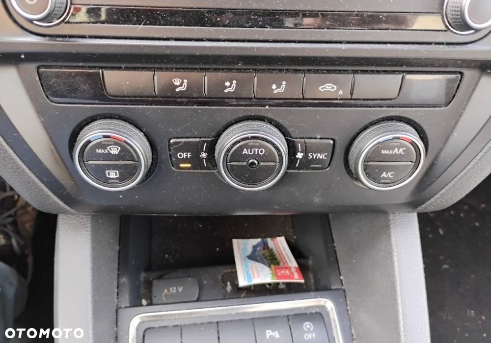 Volkswagen Jetta - 16