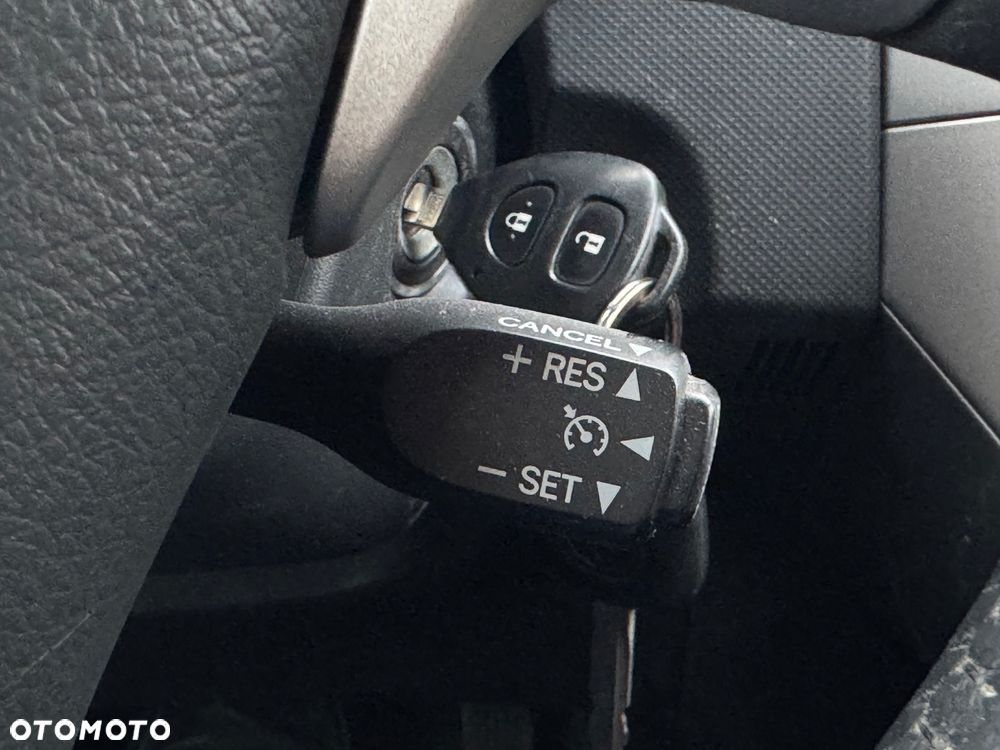 Toyota Auris 1.6 VVT-i Executive - 36