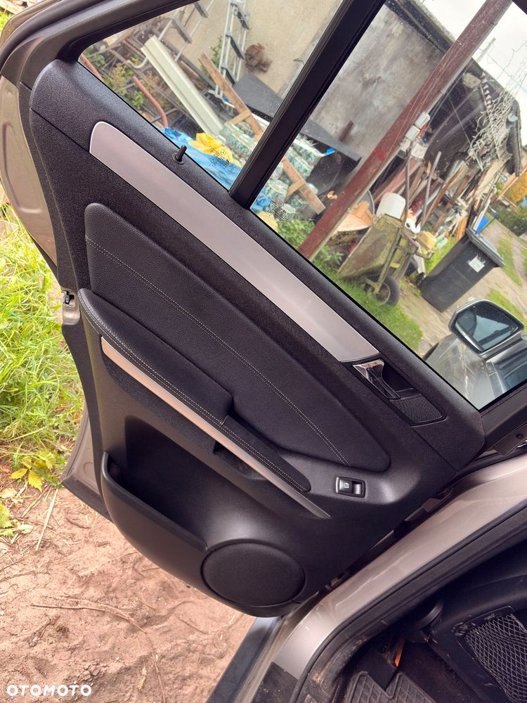 Mercedes-Benz ML 320 CDI 4-Matic - 9