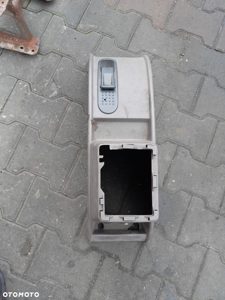 Tunel obudowa wybieraka Renault Mascott 02r 7700376520 - 2