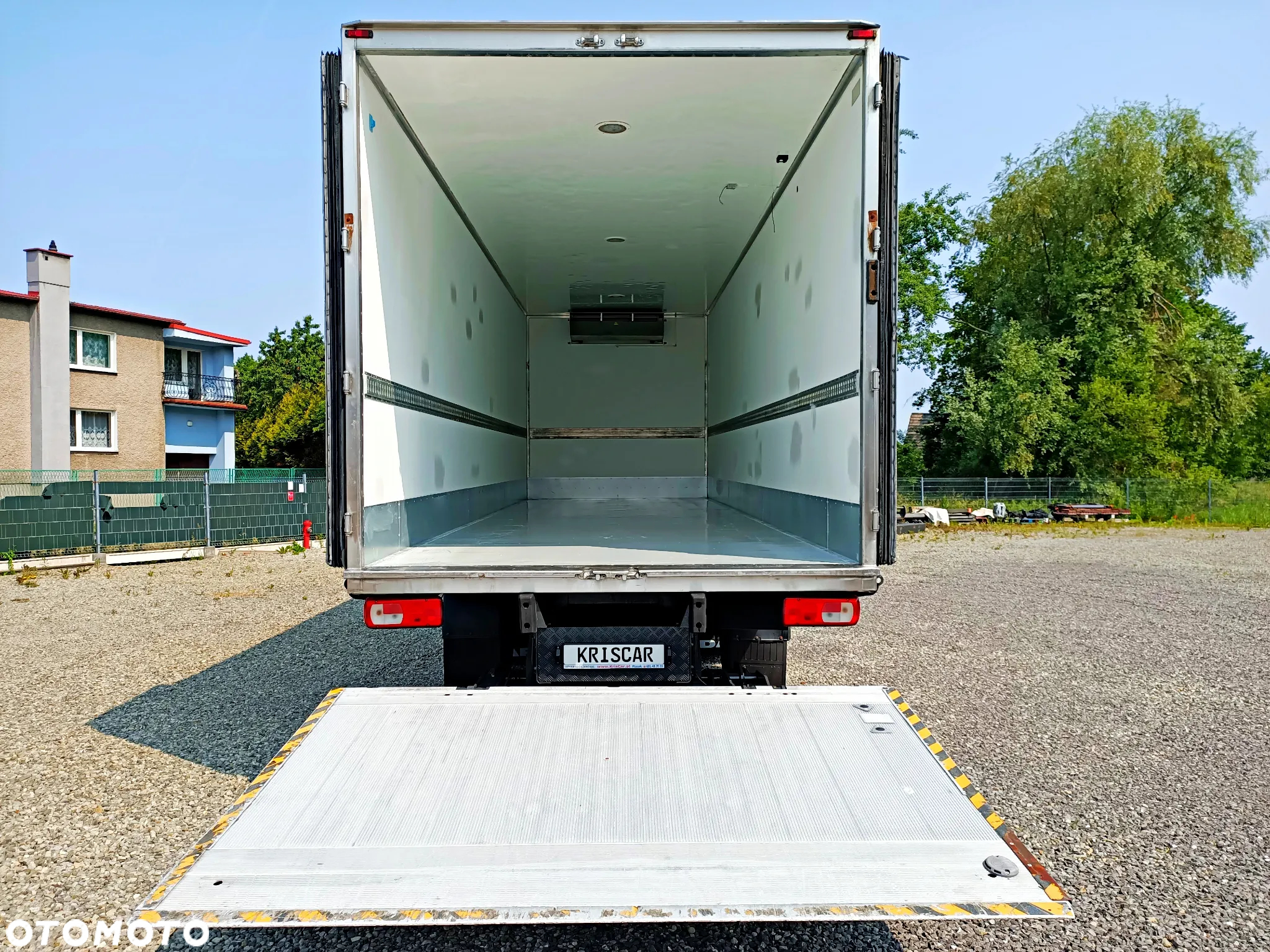 DAF CF 75.360 EURO 5 Chłodnia Supra 850 na 20 palet - 9