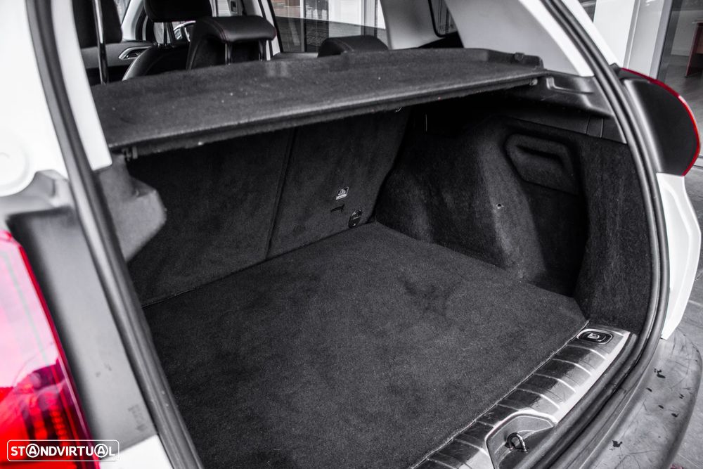 Peugeot 2008 1.2 PureTech GT Line - 27