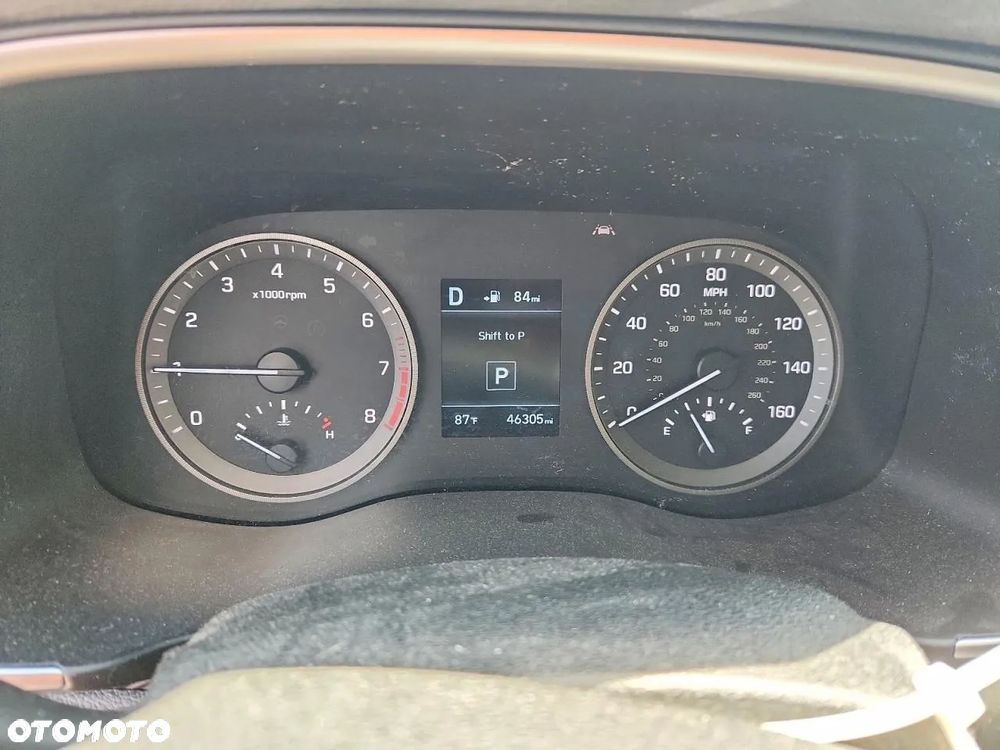Hyundai Tucson - 11