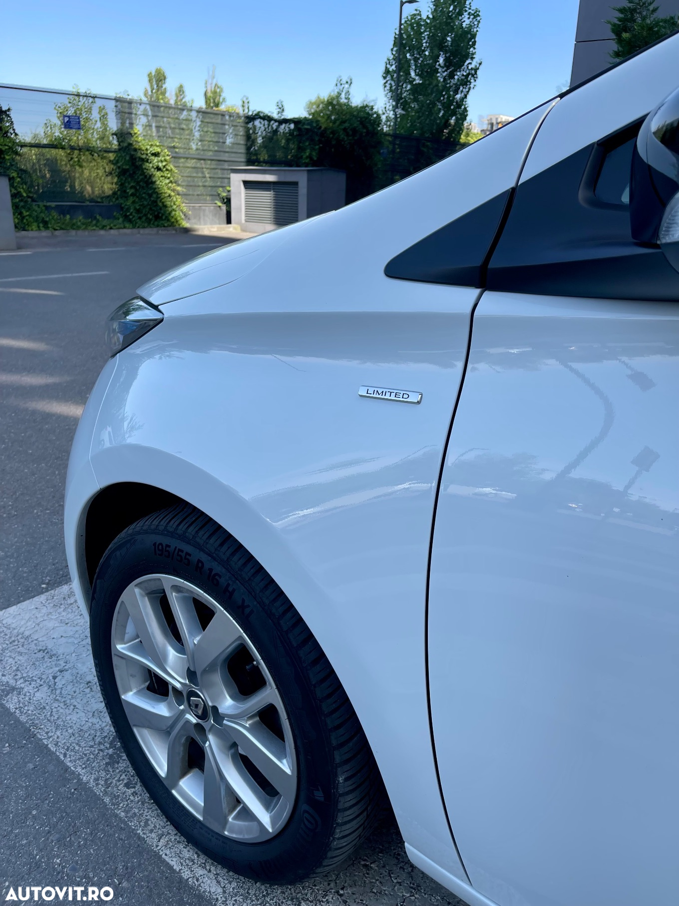 Renault ZOE (ohne Batterie) 41 kwh Life mit LIMITED Paket - 8