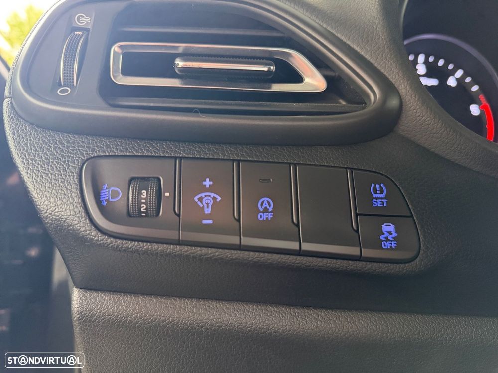 Hyundai i30 1.6 CRDI STyle Plus - 12