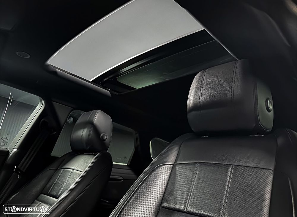 Land Rover Range Rover Evoque P300e R-Dynamic S - 12