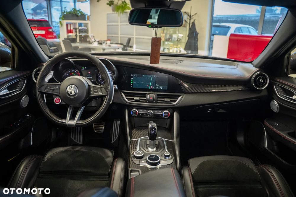 Alfa Romeo Giulia 2.9 Bi Turbo V6 Quadrifoglio - 19