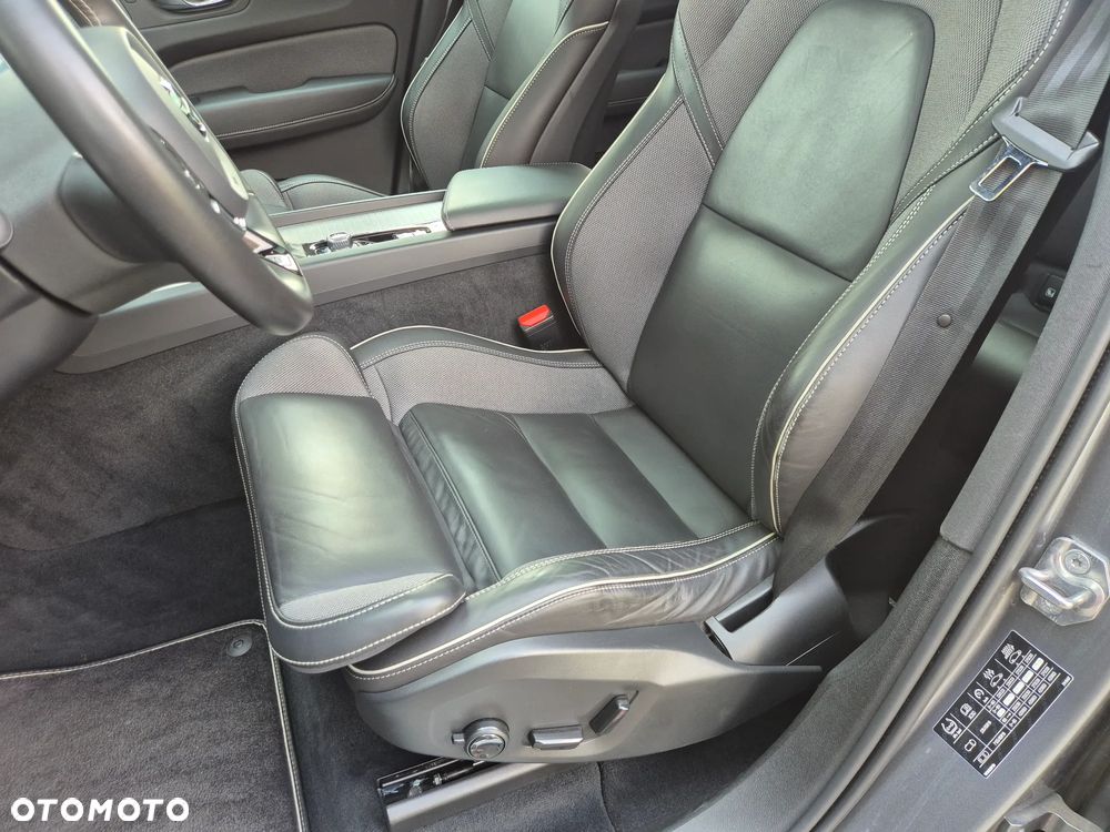 Volvo XC 60 D4 Geartronic RDesign - 14