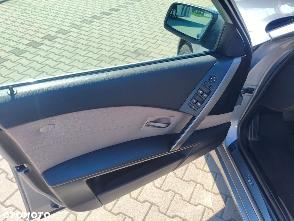 BMW Seria 5 - 8