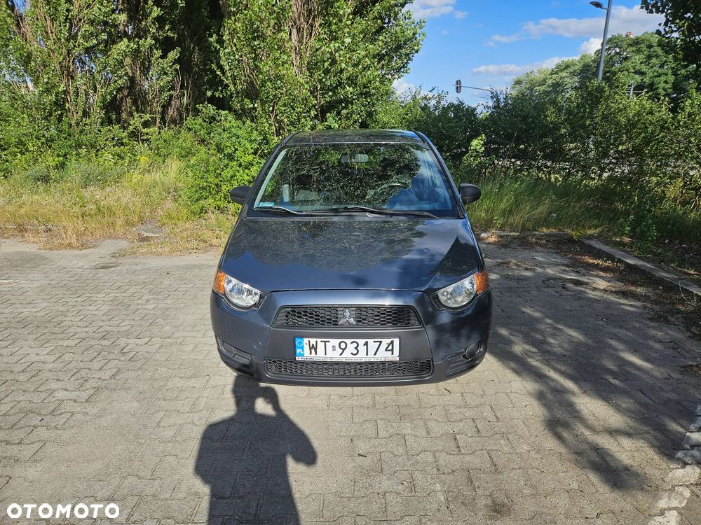 Mitsubishi Colt 1.1 Invite Edition Gold - 8