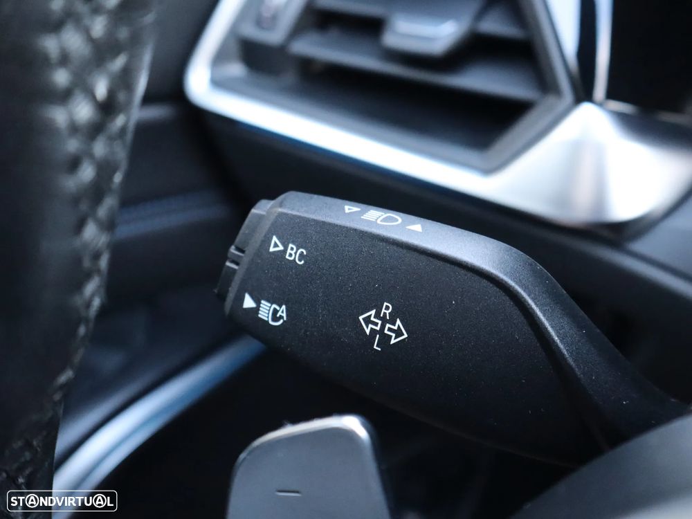 BMW 330 e Pack M Auto - 16