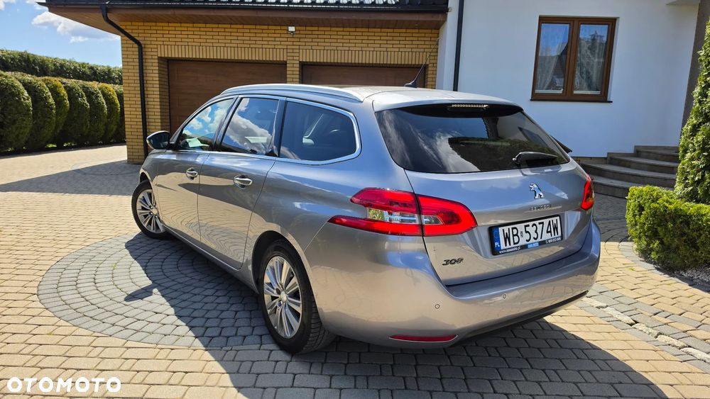 Peugeot 308 1.5 BlueHDi Allure S&S - 3