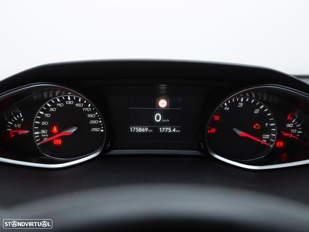 Peugeot 308 SW - 16