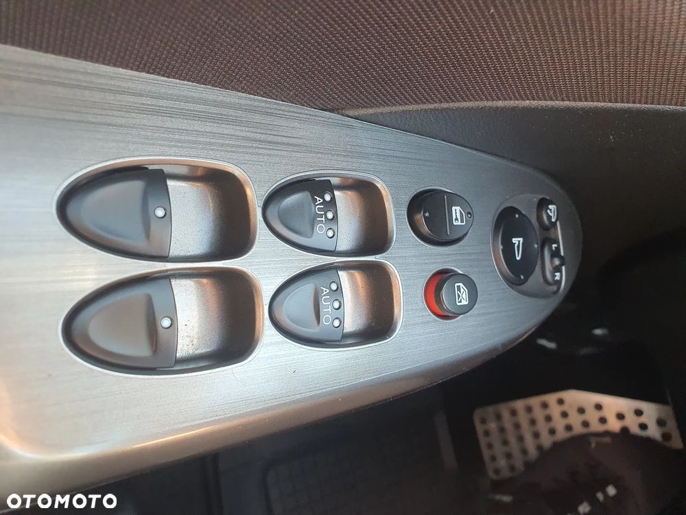 Honda Civic 1.4 i-VTEC Sport Black Edition - 23