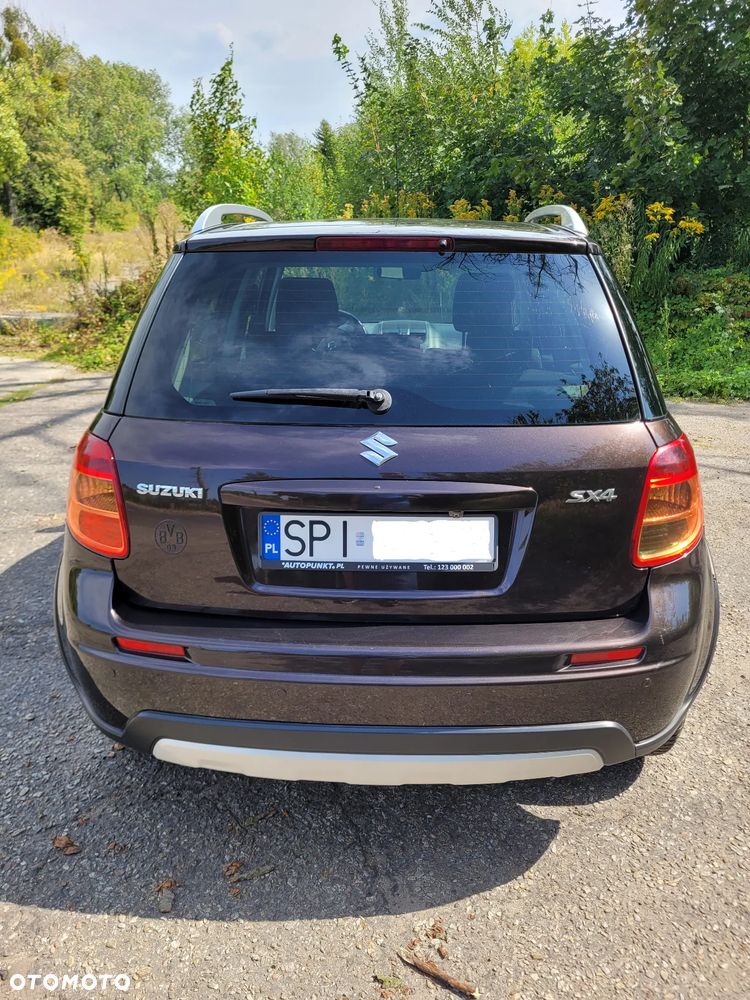 Suzuki SX4 1.6 Explore 4WD - 6