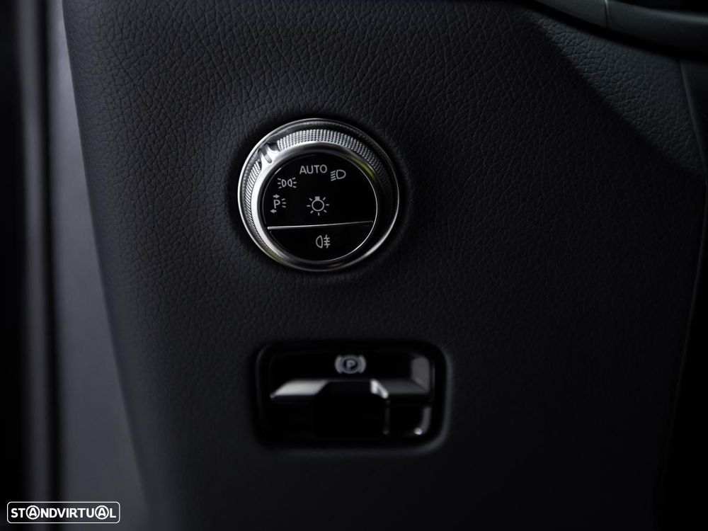 Mercedes-Benz GLC 300 de Coupe 4Matic 9G-TRONIC Edition AMG Line - 25