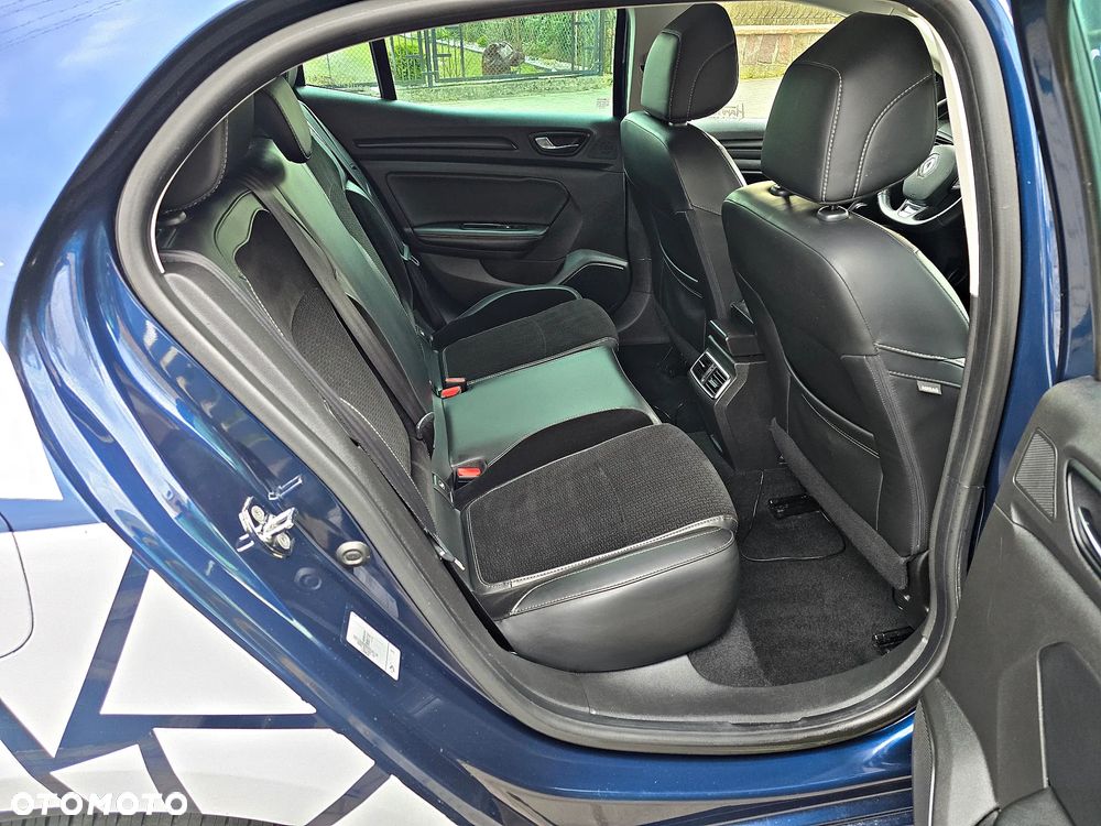 Renault Megane ENERGY dCi 130 GT LINE - 28