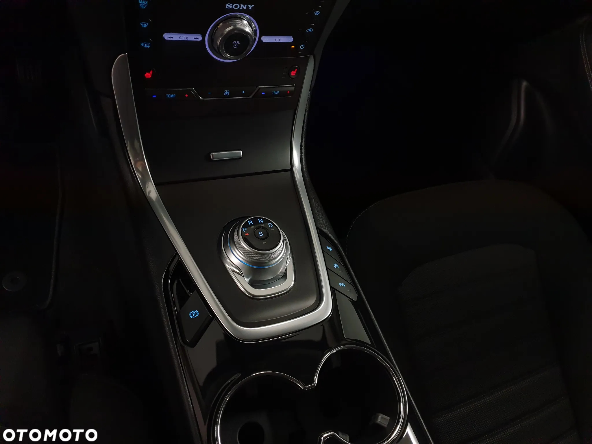 Ford Galaxy 2.0 EcoBlue Titanium - 32