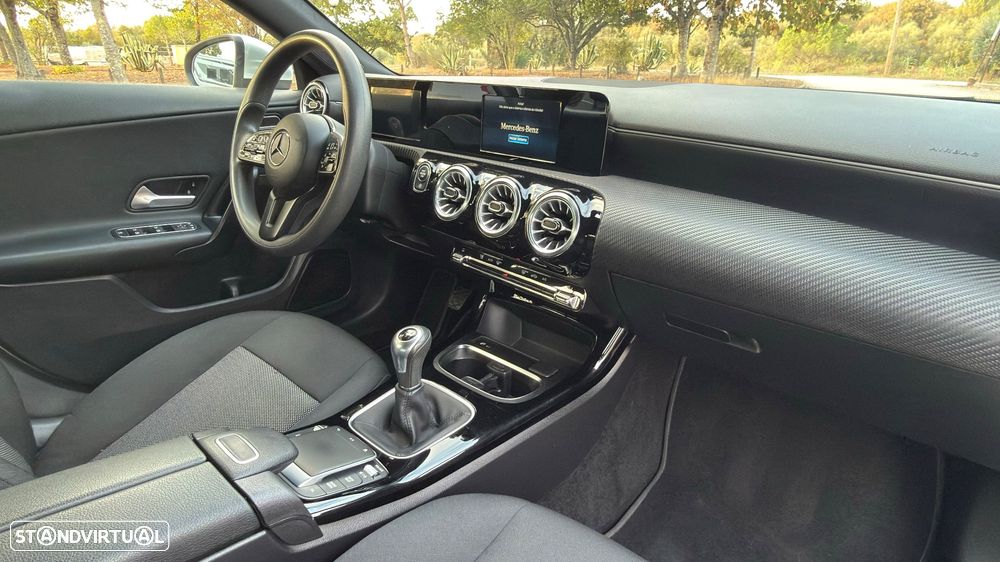 Mercedes-Benz CLA 200 d Shooting Brake Style Plus - 6