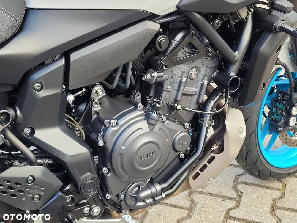 Yamaha MT - 20
