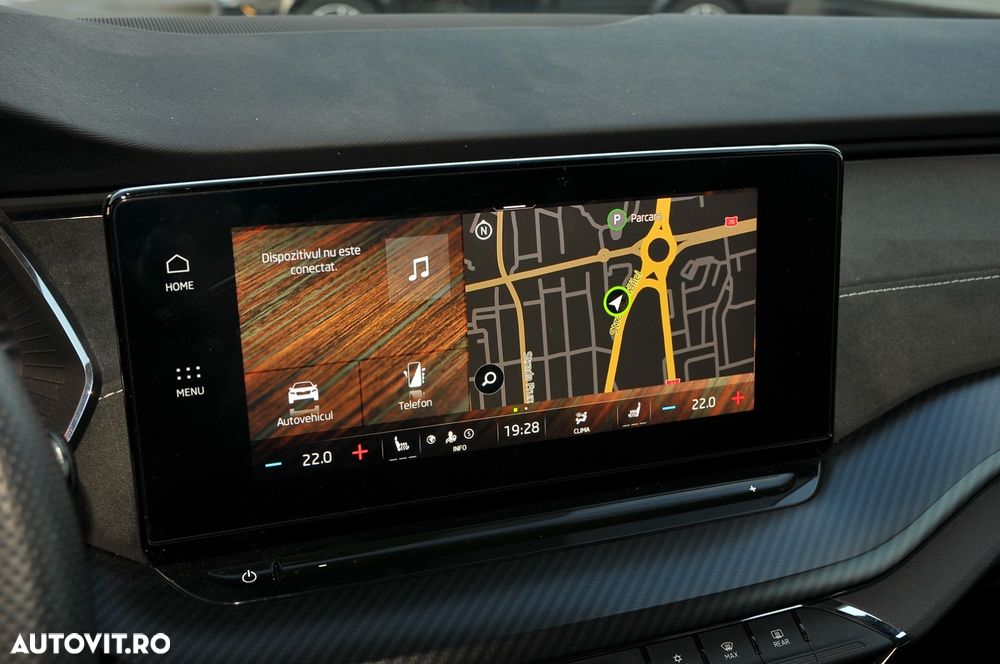 Skoda Octavia 2.0 TSI DSG RS - 32