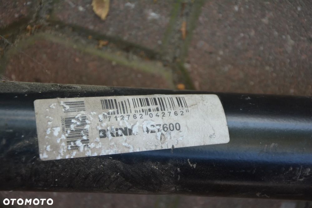 VW Golf V / Plus   -  hak wypinany Brink na klucz - 6