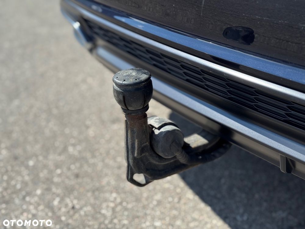 Audi A6 Avant 40 TDI quattro S tronic - 23