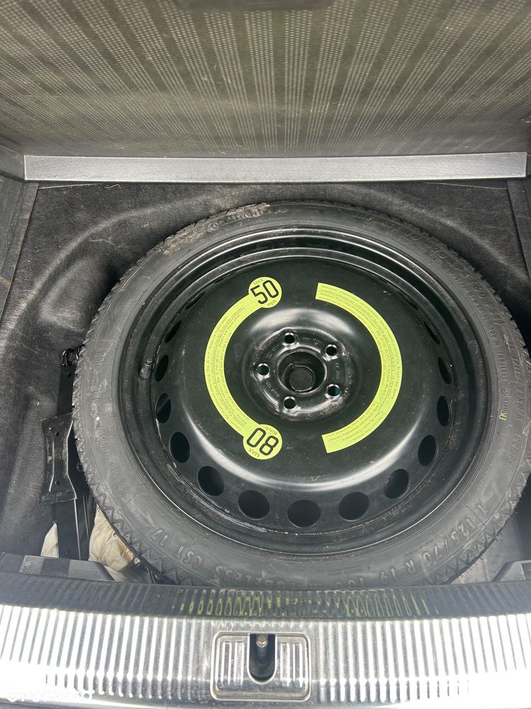 Audi A4 Avant 2.0 TDI - 9