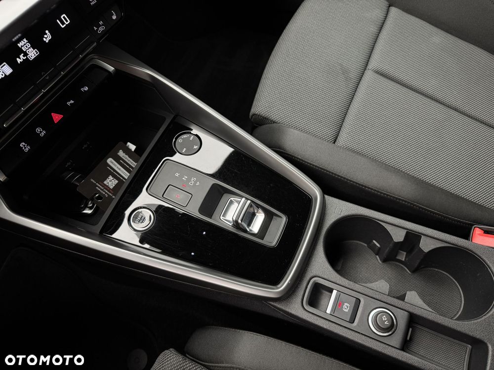 Audi A3 Sportback 35 TFSI mHEV S Line S tronic - 27