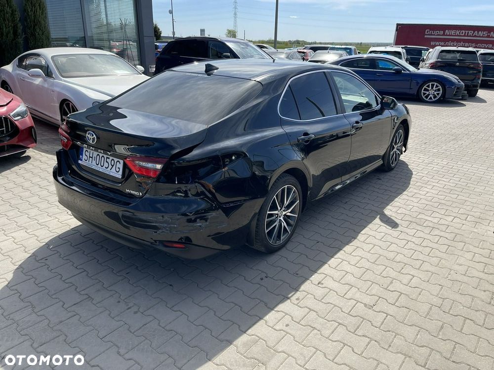 Toyota Camry 2.5 Hybrid Comfort CVT - 2