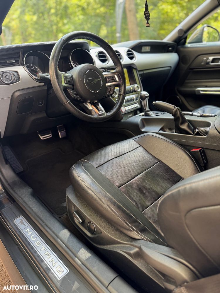 Ford Mustang 2.3 EcoBoost Aut. - 24