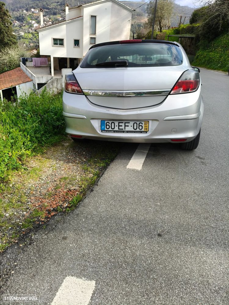 Opel Astra GTC 1.3 CDTI - 3